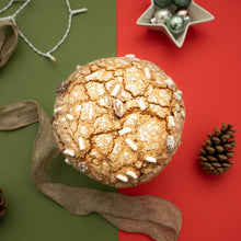 Load image into Gallery viewer, Traditional Panettone