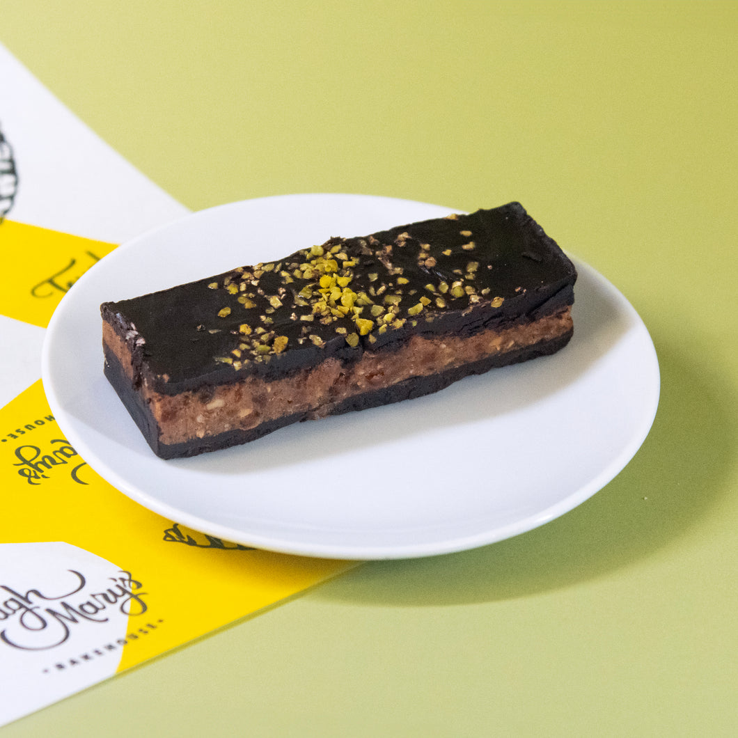 Peanut, Date and Chocolate Bar (Vegan)